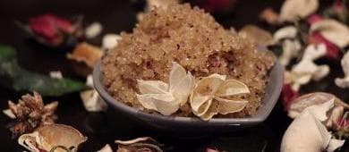 Как пользоваться скрабом для лица и тела?